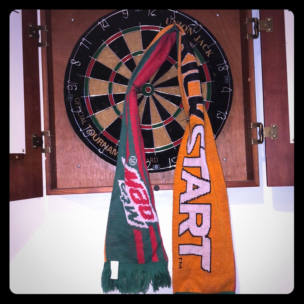 Mt Dew Scarf: FREE w bundle